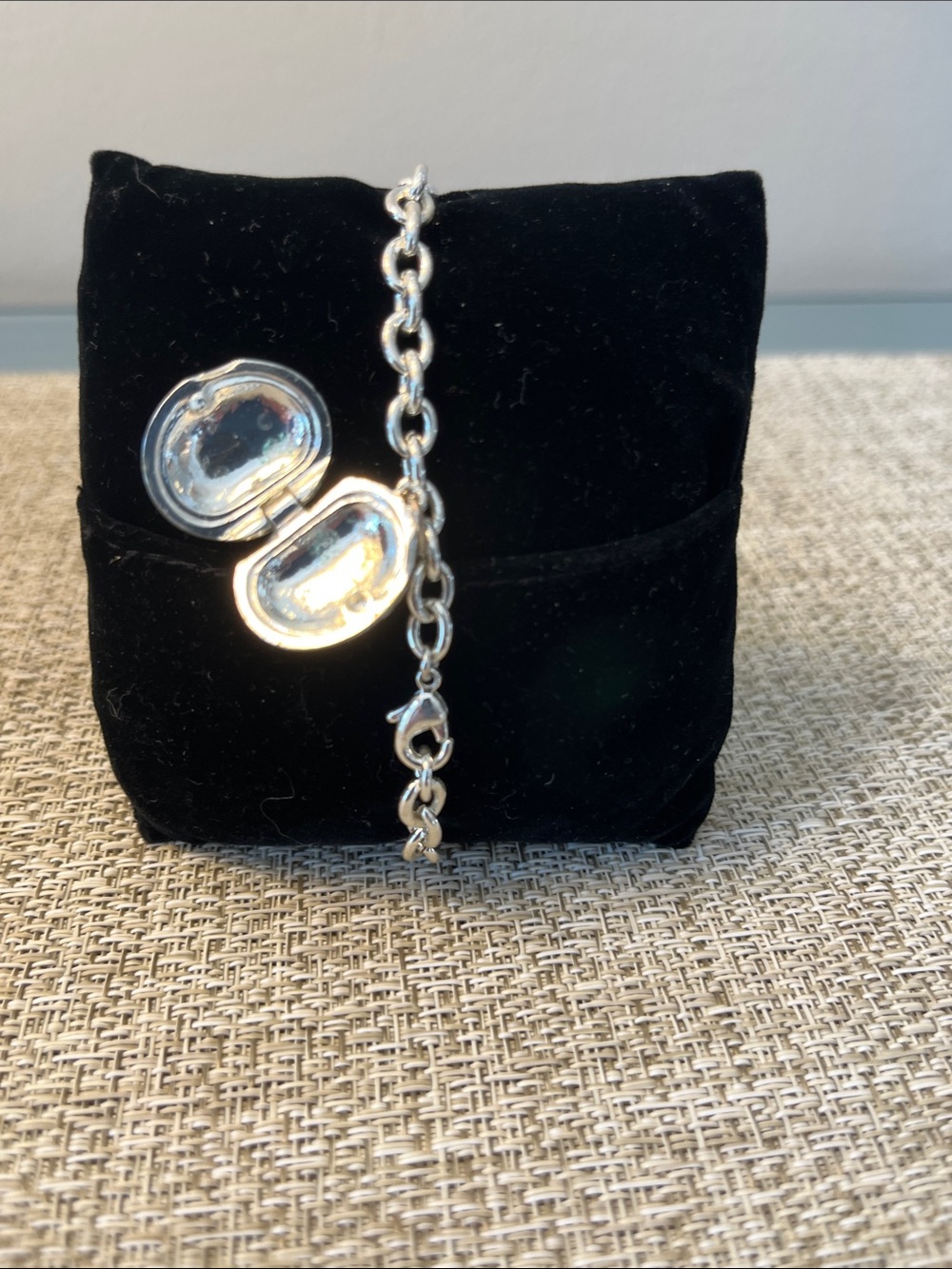 Matching Locket Filigree Necklace & Bracelet Set - Garnet & Black Accents - Picture 5 of 14